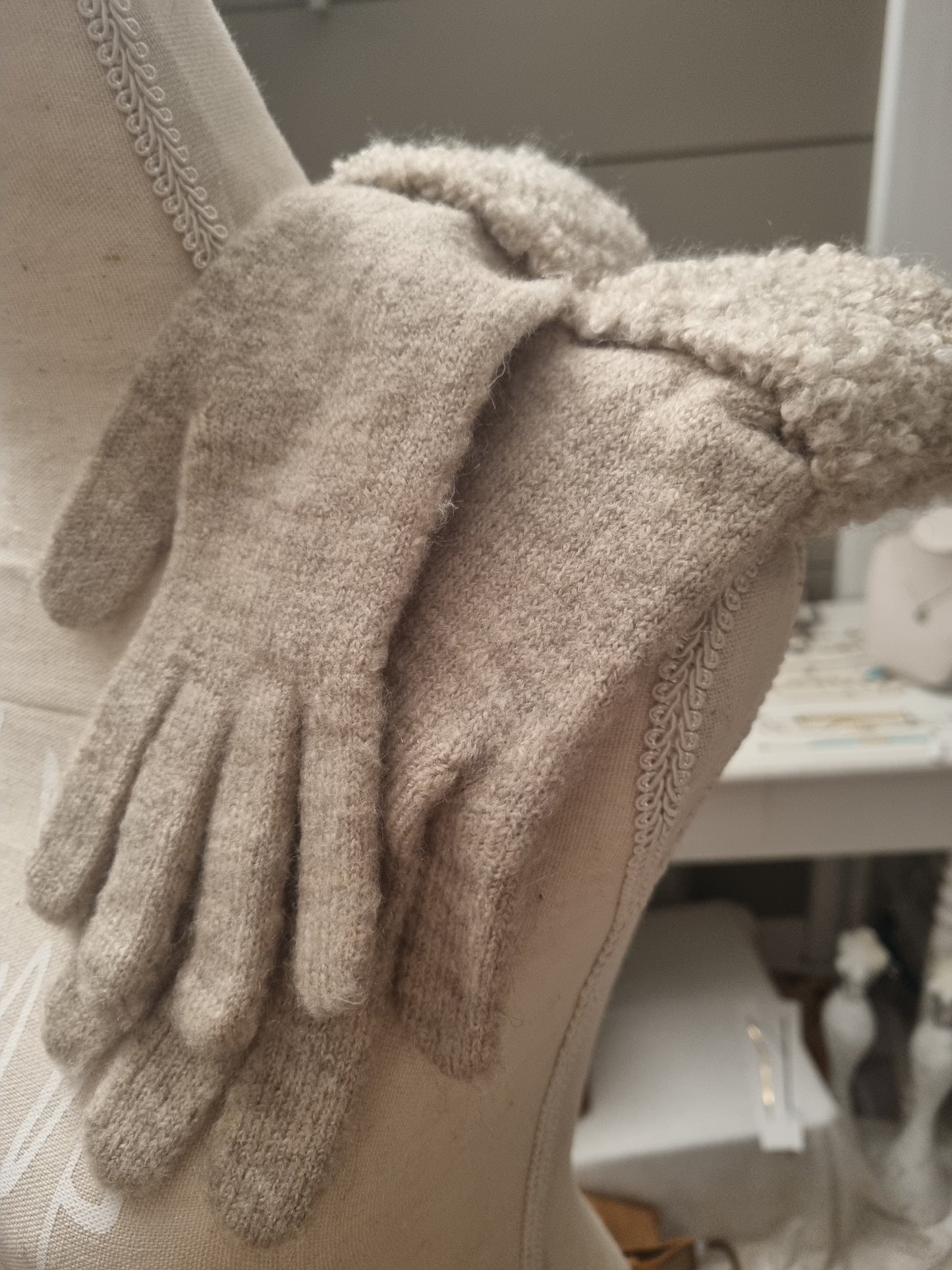 Gants taille unique laine bord bouclette